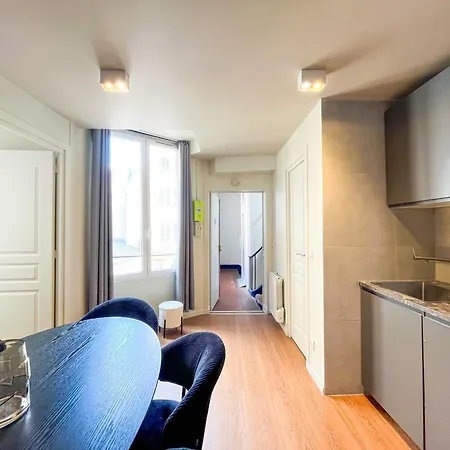 Urbanflat 03 - 4 Bedroom In Center Of
