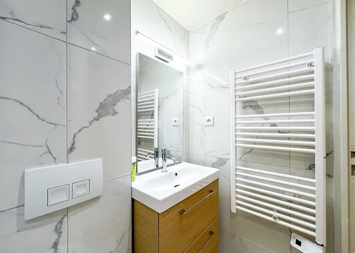 Urbanflat 03 - 4 Bedroom In Center Of Appartement