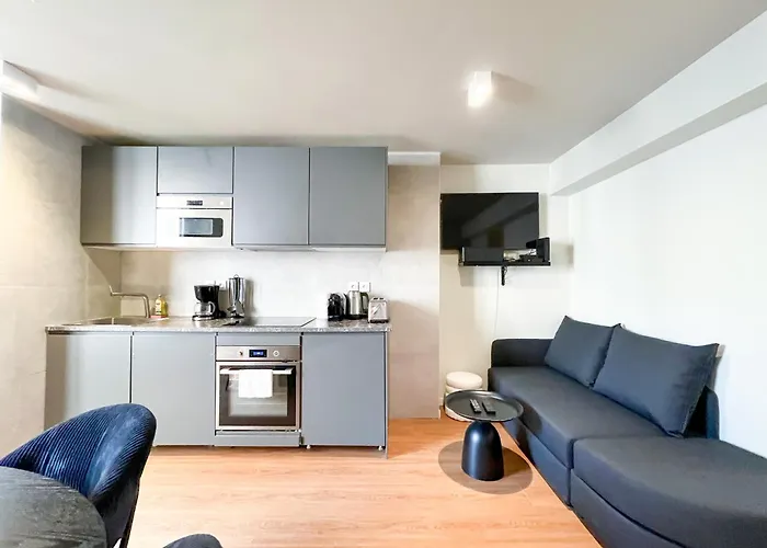 Urbanflat 03 - 4 Bedroom In Center Of *